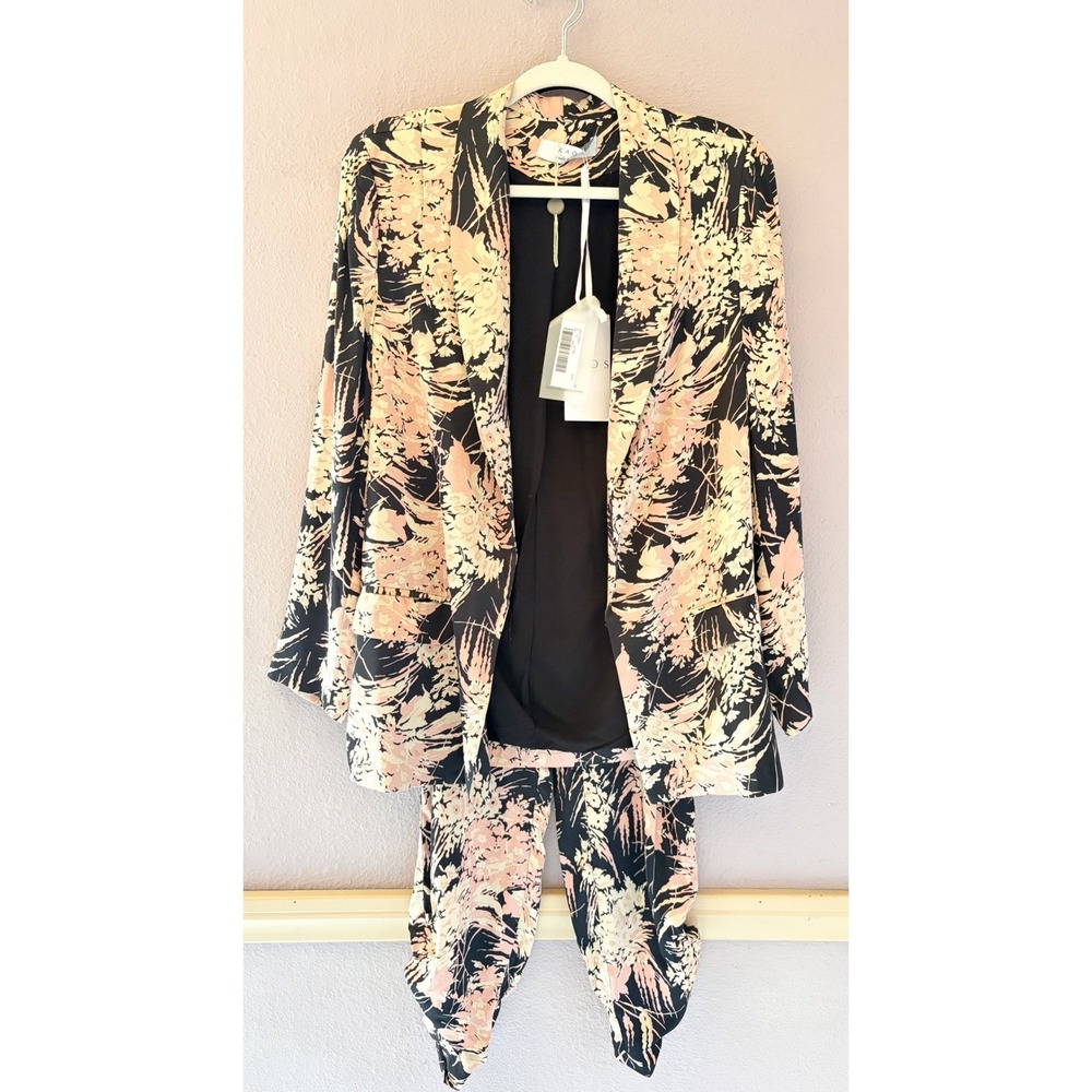 NWT KAOS Made In Italy Floral Blazer and Trousers 2 Piece Set Size 42